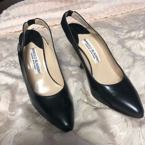 Black Manolo Blahnik size 39 UK